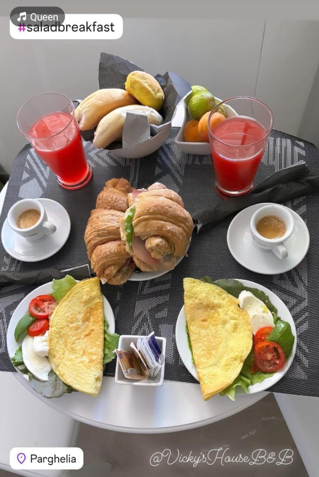 Vicky'S House Bed & Breakfast ปาร์เกลียา ภายนอก รูปภาพ